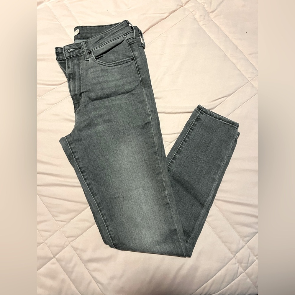 Levi’s 721 High Rise Skinny Jeans